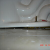 uneven toilet structure